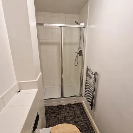 Lovely 3 Bed Close To Centre By Superhost Apartment Manchester