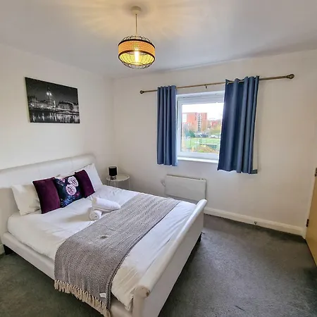 Apartamento 3 Bed Free Parking Near Centre Mánchester