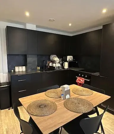Apartment Moes Comfy Haven Manchester