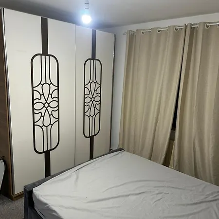 Lively 1 Bed Flat