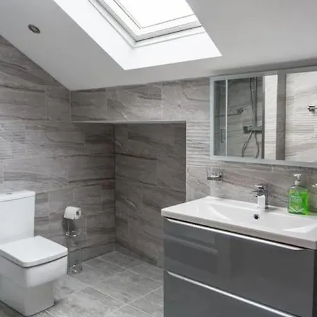 Apartamento Luxury 4 Bedroom Manchester