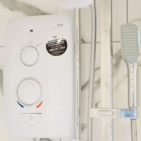 アパート Luxury 4 Bedroom *