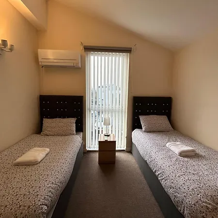 Great House + Air Conditioning + Free Car Parking