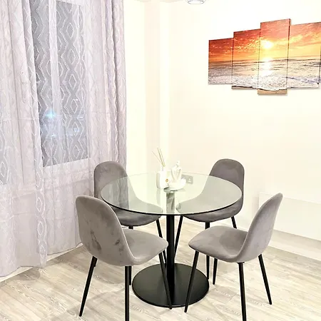 Stunning 2-bedrooms Duplex In Salford Sleeps4 *