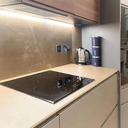 Swanky Stylish Space *