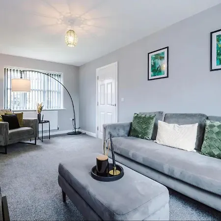 Ferienhaus House 3 Bed Sleeps 6 -pets Ok -patio -free Parking *