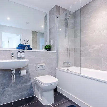 The Waterside Retreat