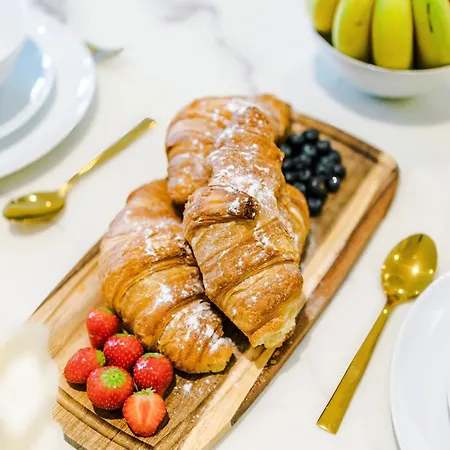 The Waterside Retreat