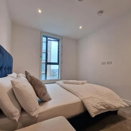 Cozy Urban Retreat Apartment