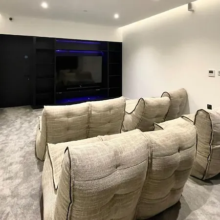 Apartment Cozy Urban Retreat *