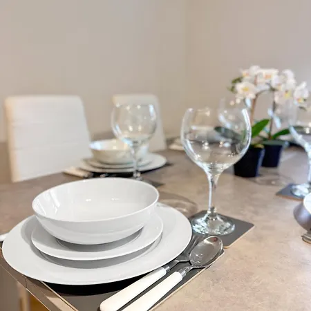 Cozy - 2 Beds, Sleeps 5, Free Parking! * מנצ'סטר