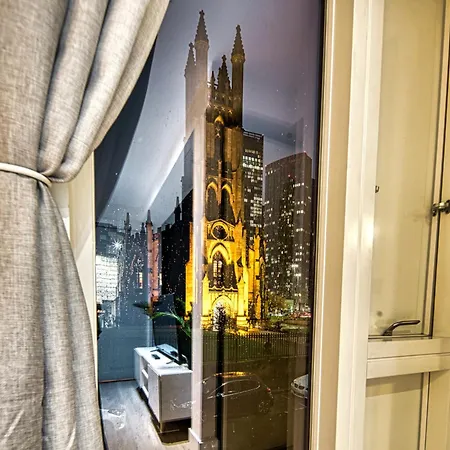 The Cityscape -by Parydise Ltd - Modern 1 Bed - Sleeps 3 - Ideal For Business Or Leisure Stays! Apartment *