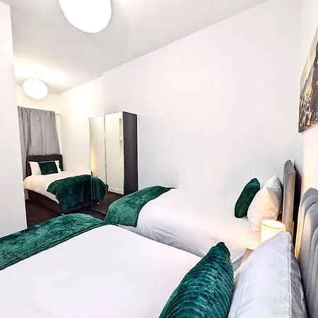 Apartmán Ideal For Groups - 2 Bedroom Modern - Free Parking, Transit Links, Close To Stadiums Manchester