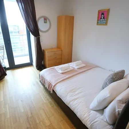 Apartman Canal Side & Great View Walk To Manchester - Pass The Keys