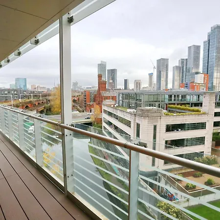 شقة Canal Side & Great View Walk To Manchester - Pass The Keys *