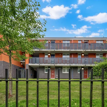 Stunning 1 Bed With Parking Pass The Keys * مانشستر