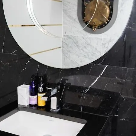 Stunning 130ft Classic Yacht Botel Manchester