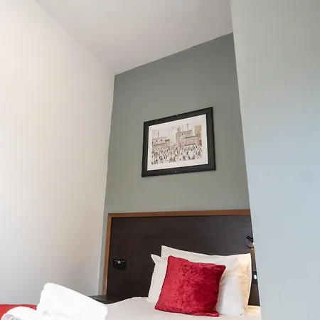 Imperial Salford 3*