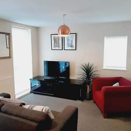 Modern 2 Bed, 2 Bath Near Etihad Stadium And Coop Live