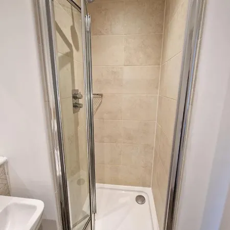 Lovely Salford Flat By Superhost Apartment Manchester