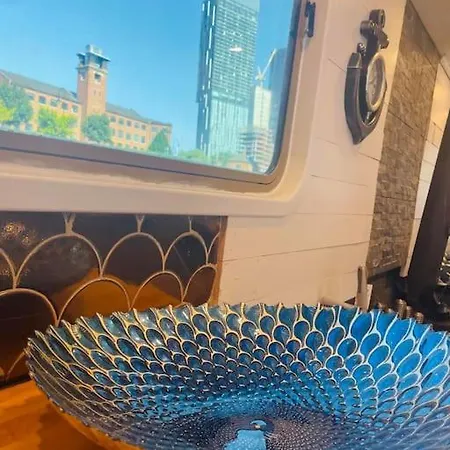 Bespoke Narrowboat *