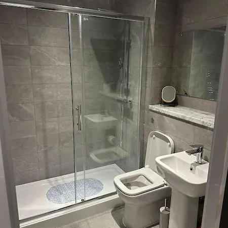 Luxurious 2 Bedroom Appartement Manchester