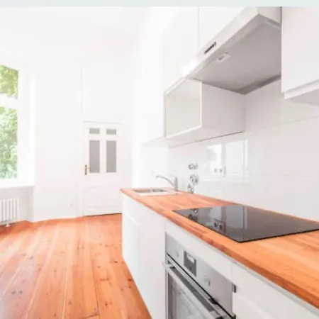 Modern 2 Bed Flat Didsbury *