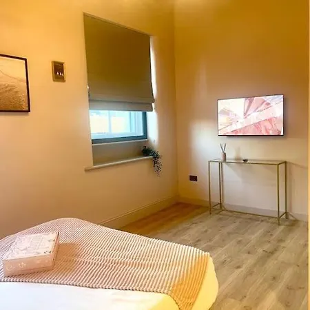 Pretty Pink Posh Penthouse Apartamento *