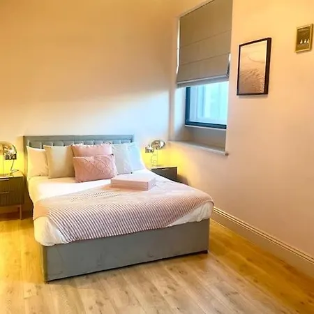 Apartman Pretty Pink Posh Penthouse