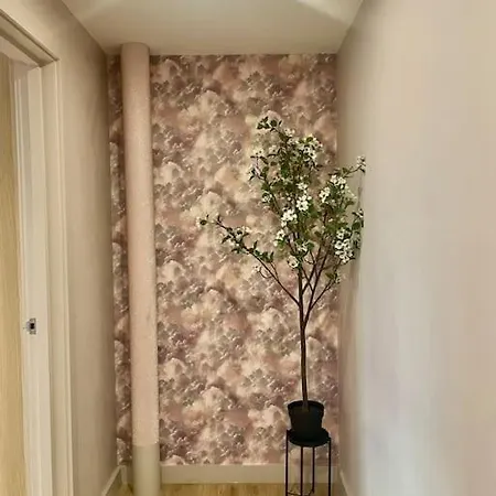 Pretty Pink Posh Penthouse Manchester