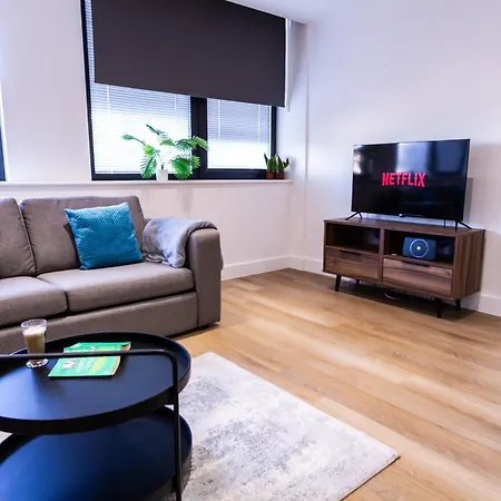 Apartment Trendy In The Heart Of Mcr With Parking *