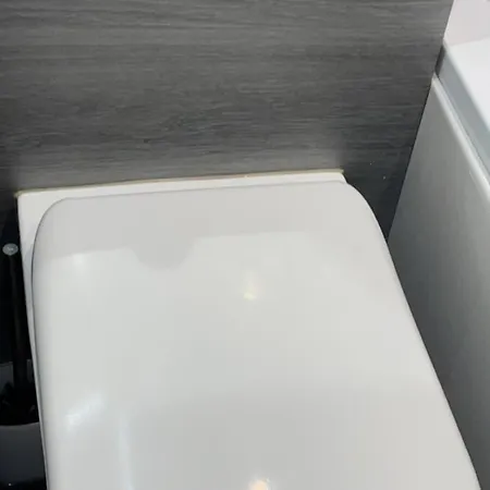 - 1 Bed- Garden - Parking מנצ'סטר