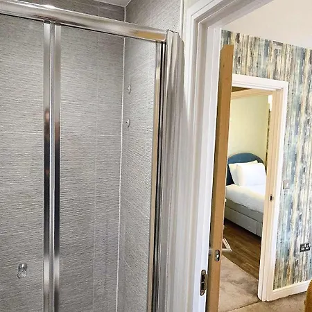 Newly Refurbished 4bedroom Townhouse By The Etihad * Manchester