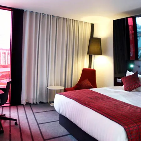 曼彻斯特市中心皇冠假日酒店