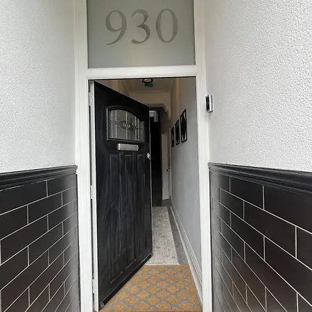 Lägenhet Spacious Sleeps 8 Nr Etihad Coop Live & *