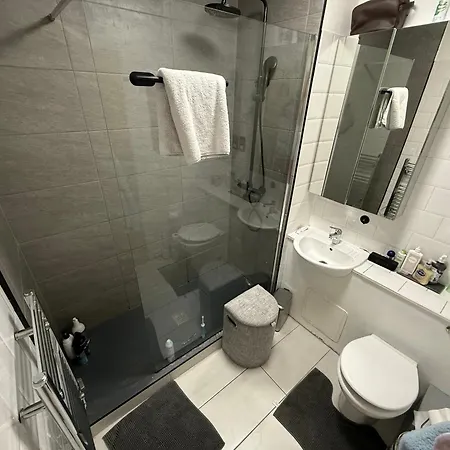 Dash Retreat Apartment
