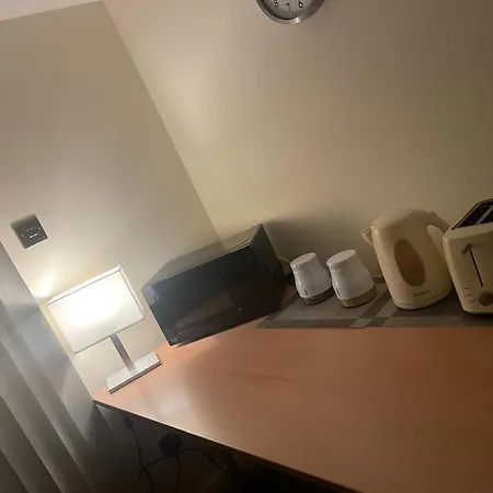 Newly Built Private Ensuite * Manchester