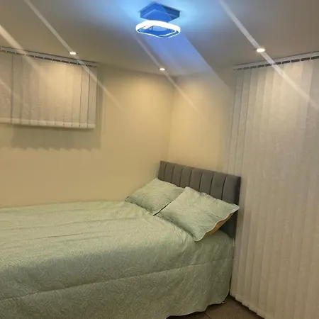 Newly Built Private Ensuite * Manchester