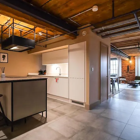 Hangar By The Heim Residences