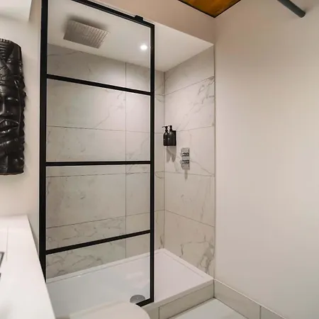 Hangar By The Heim Residences Appartement *