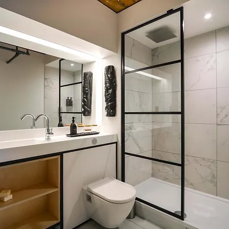 Hangar By The Heim Residences Apartment