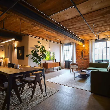 Hangar By The Heim Residences Appartement *
