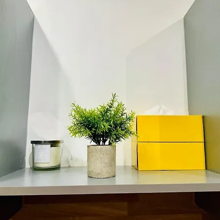 Apartament Stunning In Centre & Parking *