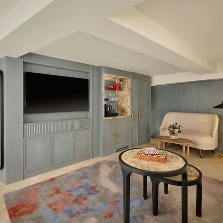 The Reach At Piccadilly, Manchester, A Tribute Portfolio Manchester