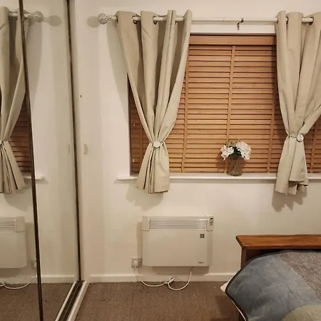 בית נופש Modern 2Bed House Family Contractor Friendly Free Parking Quiet Area