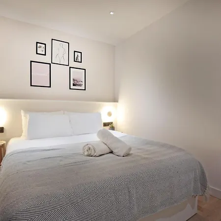 Holiday home Stunning Luxury Townhouse In Centre Of Manchester