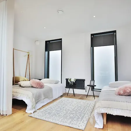 Holiday home Stunning Luxury Townhouse In Centre Of
