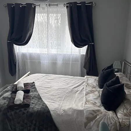 Havilahome Retreat - Private Manchester