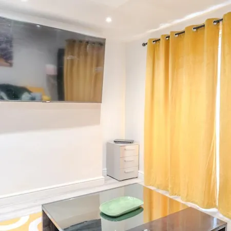Latestapartment Apartment *