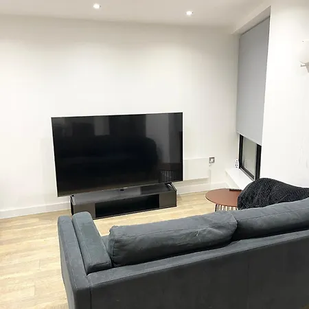 Apartment 2 Bedroom Duplex Manchester